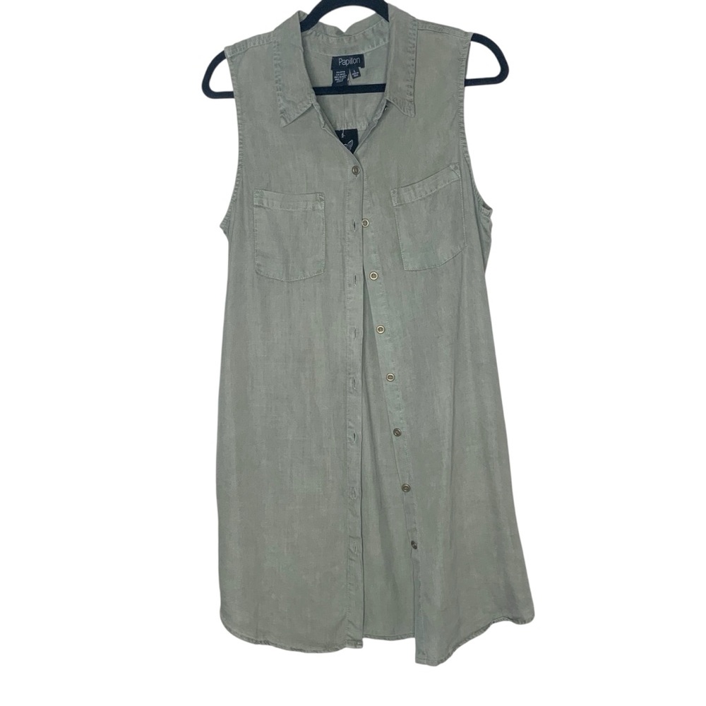 Women's Sleeveless Button-Down Tunic - Green. NWT